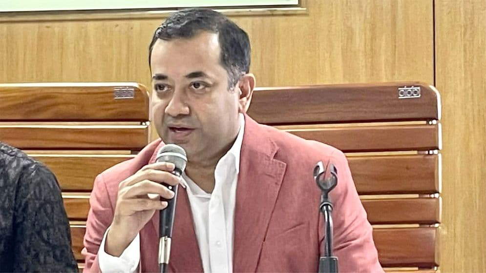 তথ্য প্রতিমন্ত্রী স্লোগান বন্ধে ধমক, সামাজিক মাধ্যমে সমালোচনা