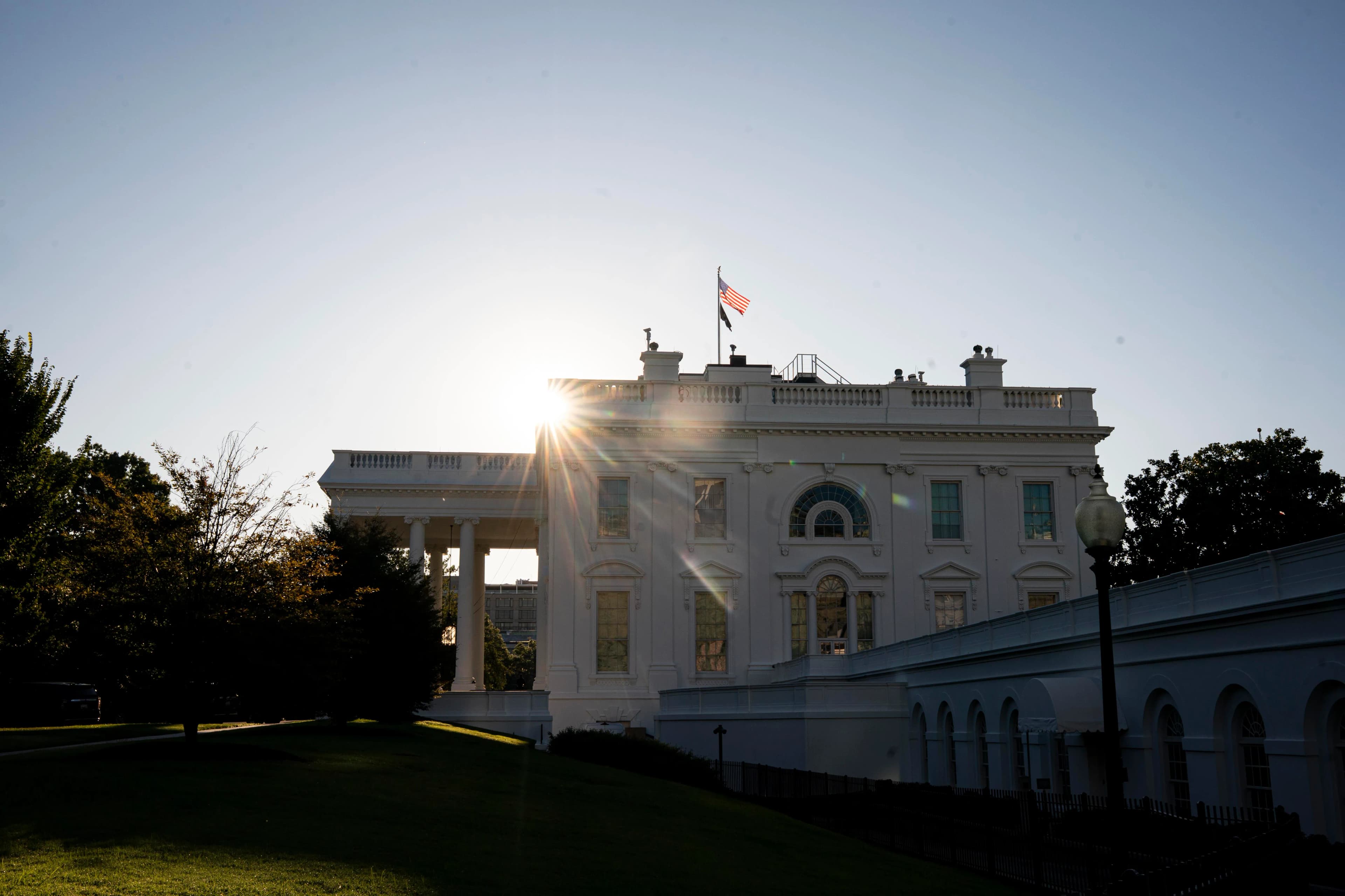 White House Blocks CNN and MS NOW Journalists From Entry and Confiscates Their Badges After Donald Trump Bans Networks
